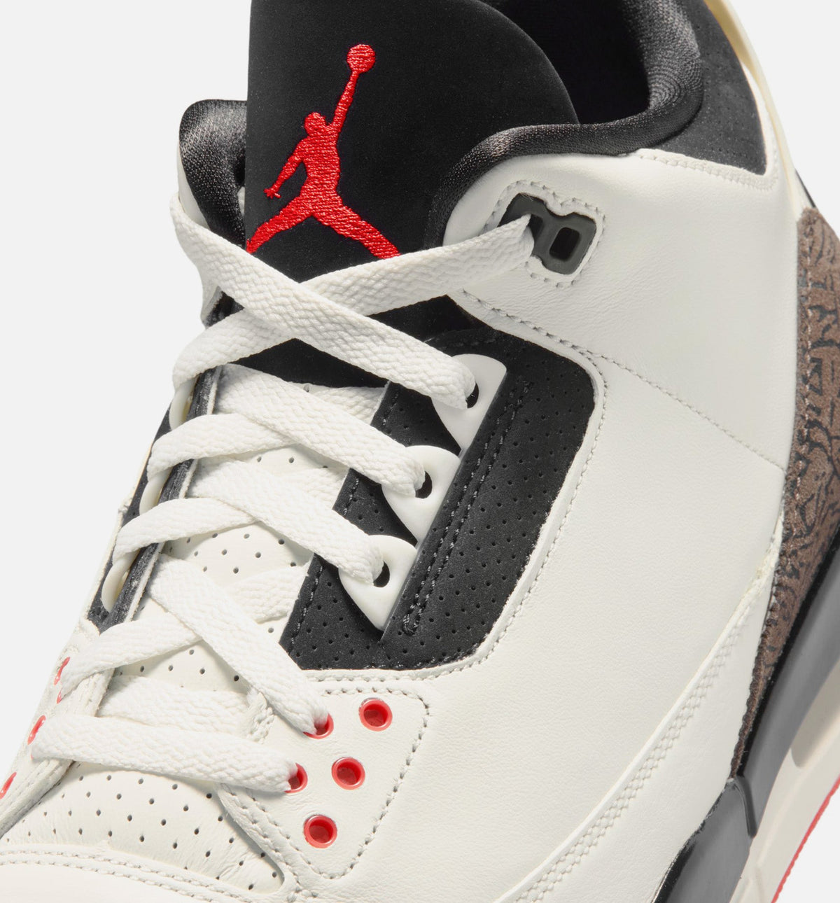 Air Jordan 3 Retro Sail & University Red Men's Lifestyle Shoe