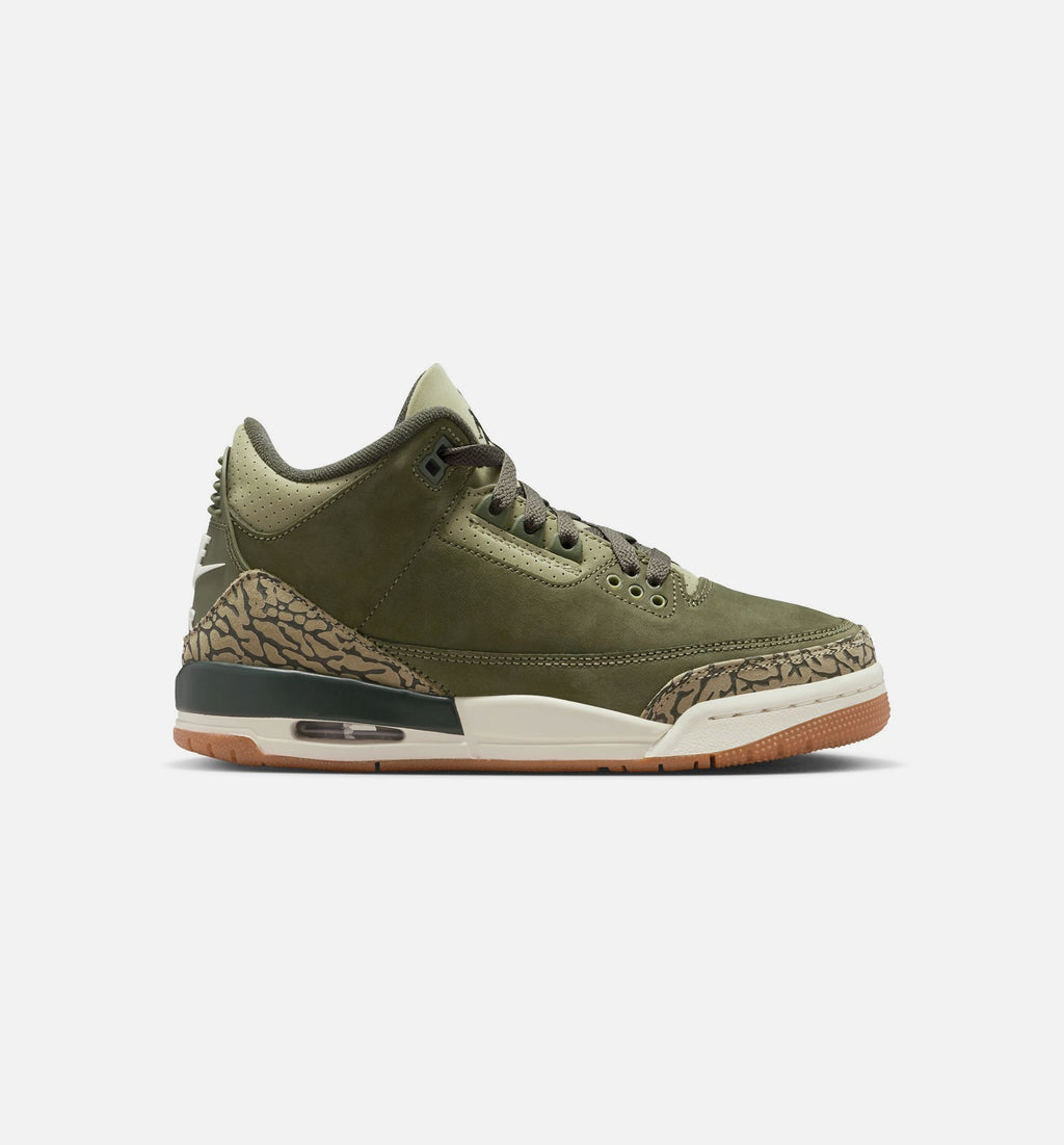Air Jordan 3 Retro Medium Olive Grade School Lifestyle Shoe