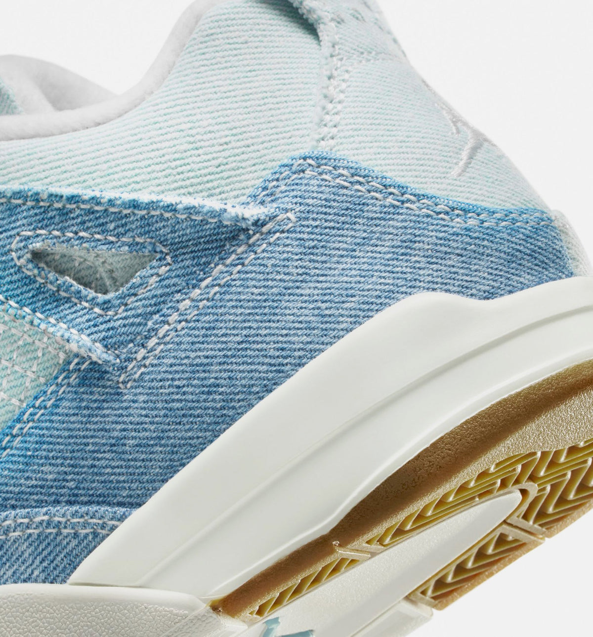 Air Jordan 4 Retro Worn Blue Preschool Lifestyle Shoe
